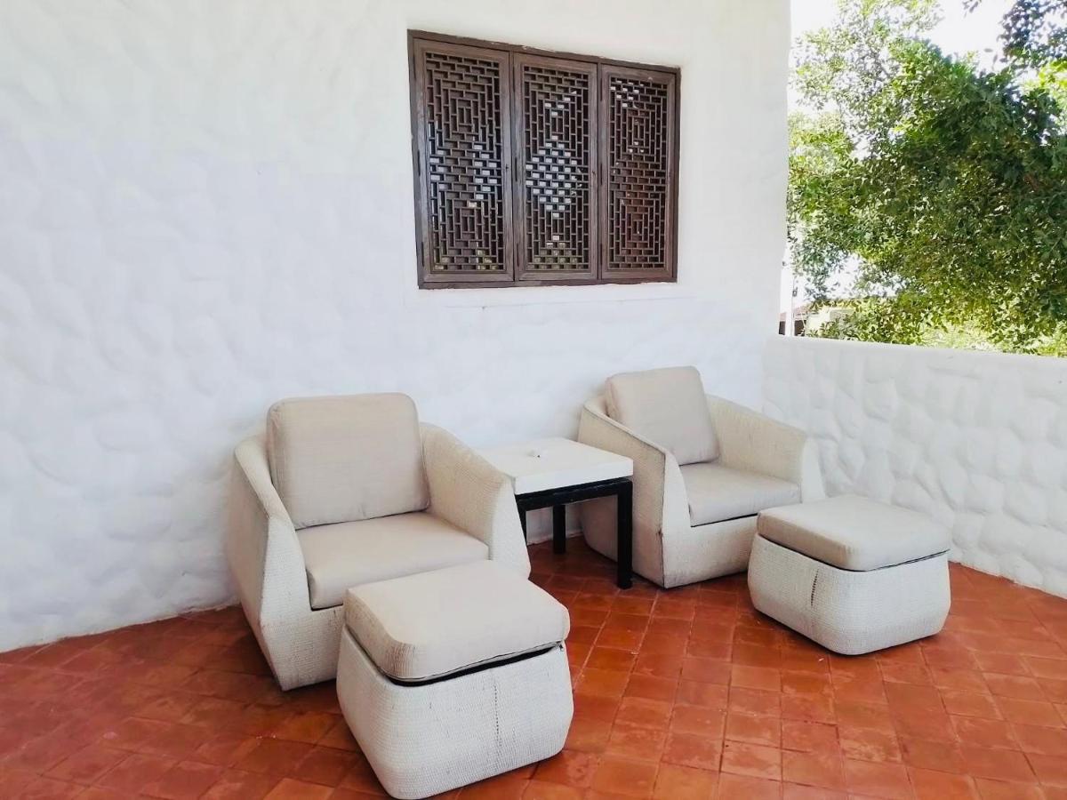 Btc Boutique Resort Private Pool Villas Hua Hin บ้านทะเลจีน บูติค รีสอร์ท หัวหิน Exteriör bild