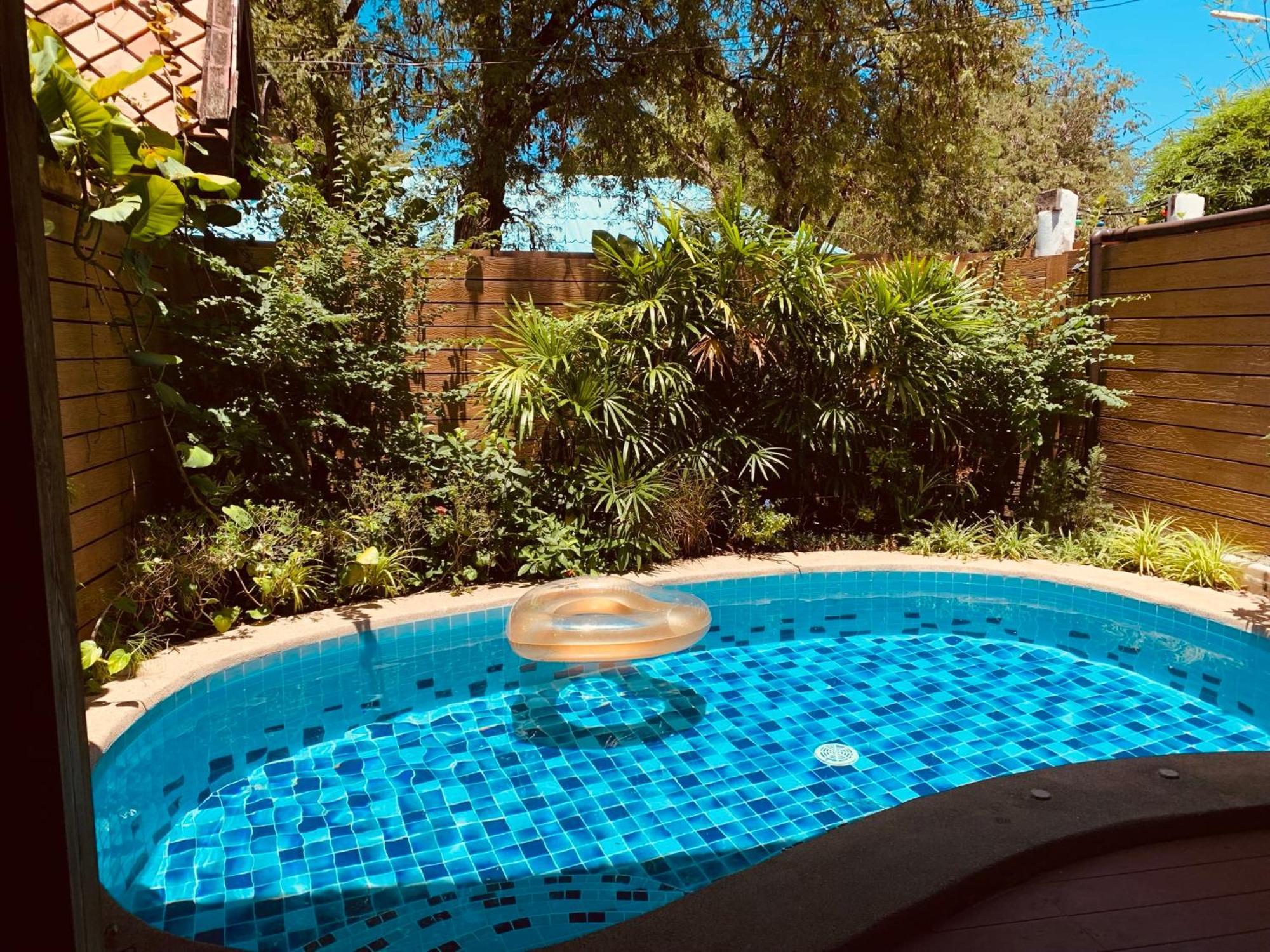 Btc Boutique Resort Private Pool Villas Hua Hin บ้านทะเลจีน บูติค รีสอร์ท หัวหิน Exteriör bild